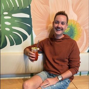 Meet your Posher, Evan